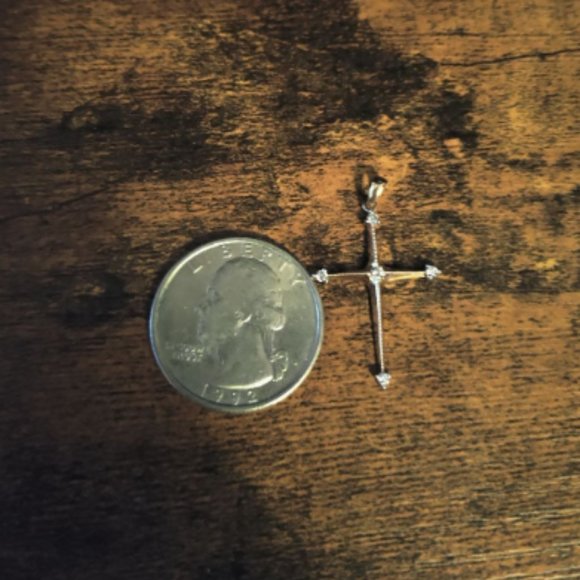 14k Cross/Diamond Pendant With Box Necklace - Picture 3 of 10